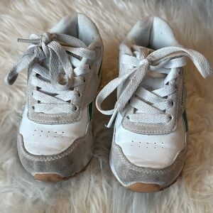 Reebok Kids White and Tan Sneakers